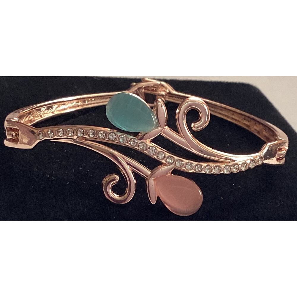 2486 NWOT Rose Gold Bracelet Bangle Pink & Blue Floral Design W/Cubic Zirconias